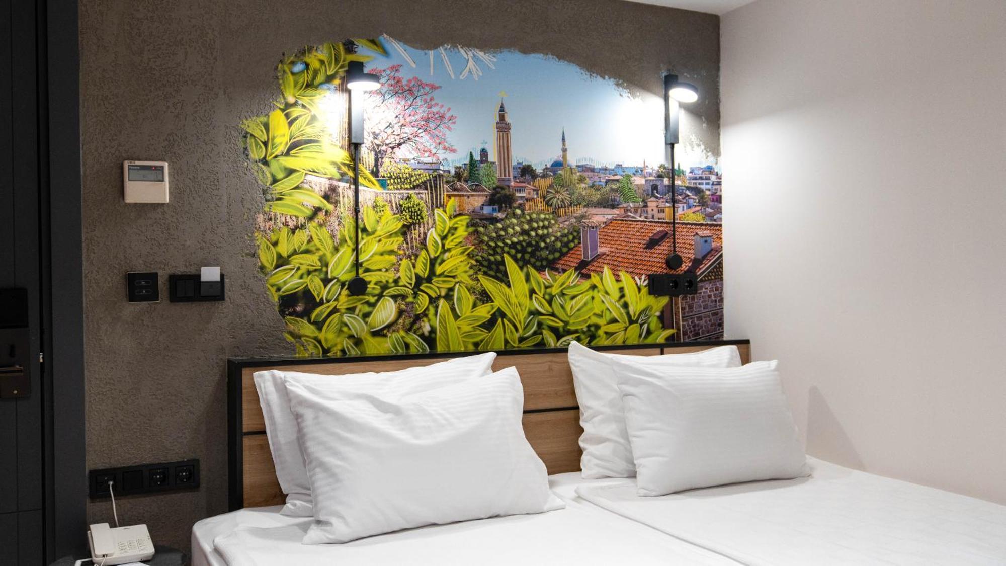 Just Inn City Анталья Экстерьер фото
