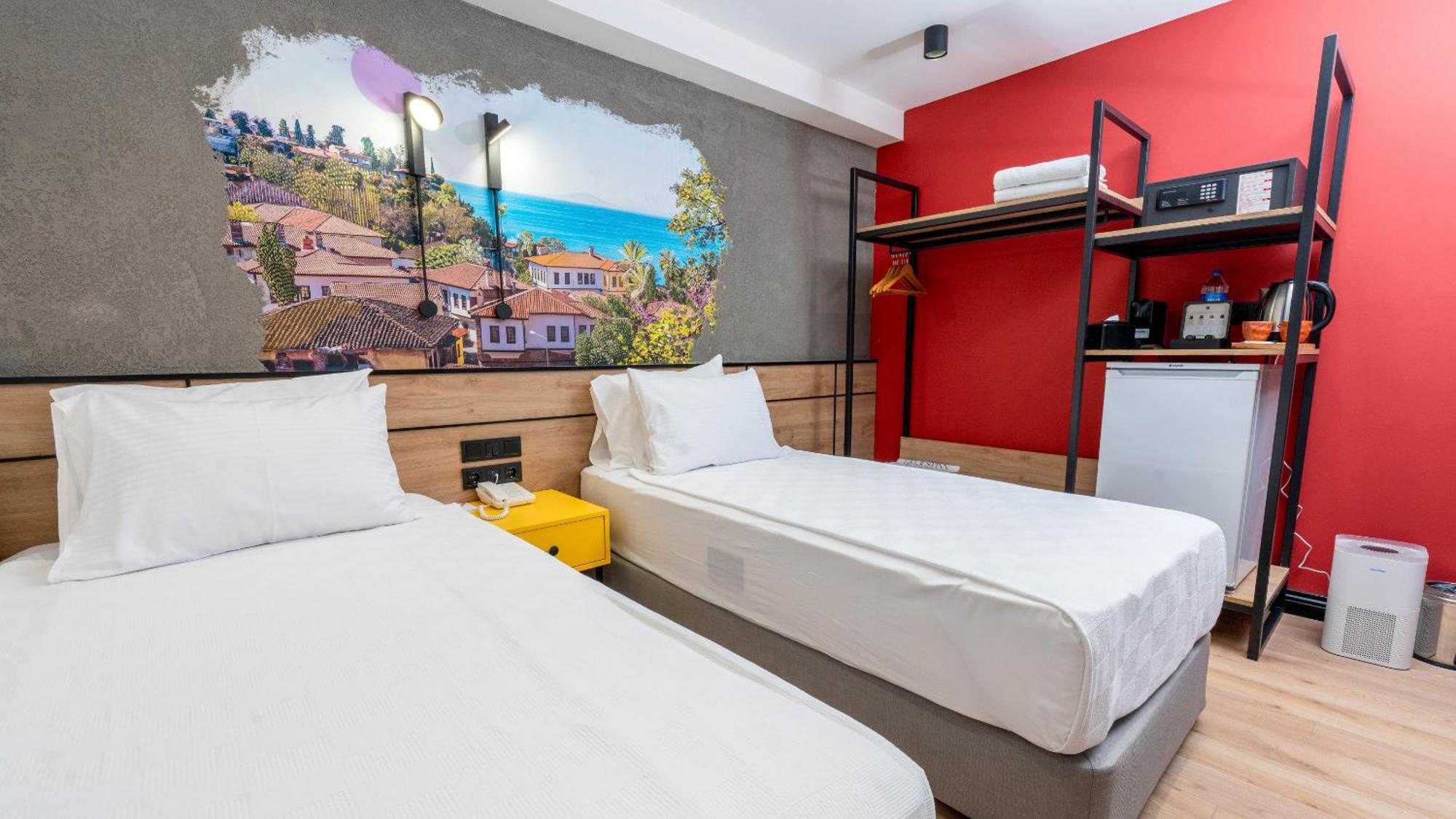 Just Inn City Анталья Экстерьер фото
